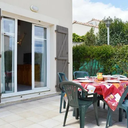Maison Familiale 4 Pieces Avec Mezzanine, Terrasse, A 300m De La - - Fr-1-229b-127 Holiday home Narbonne